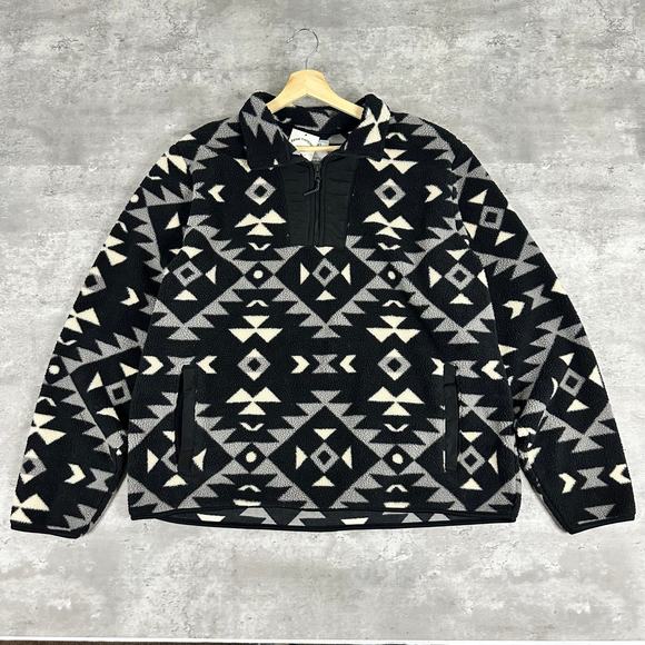 Old Navy Aztec pattern quarter zip up fleece - Picture 1 of 4